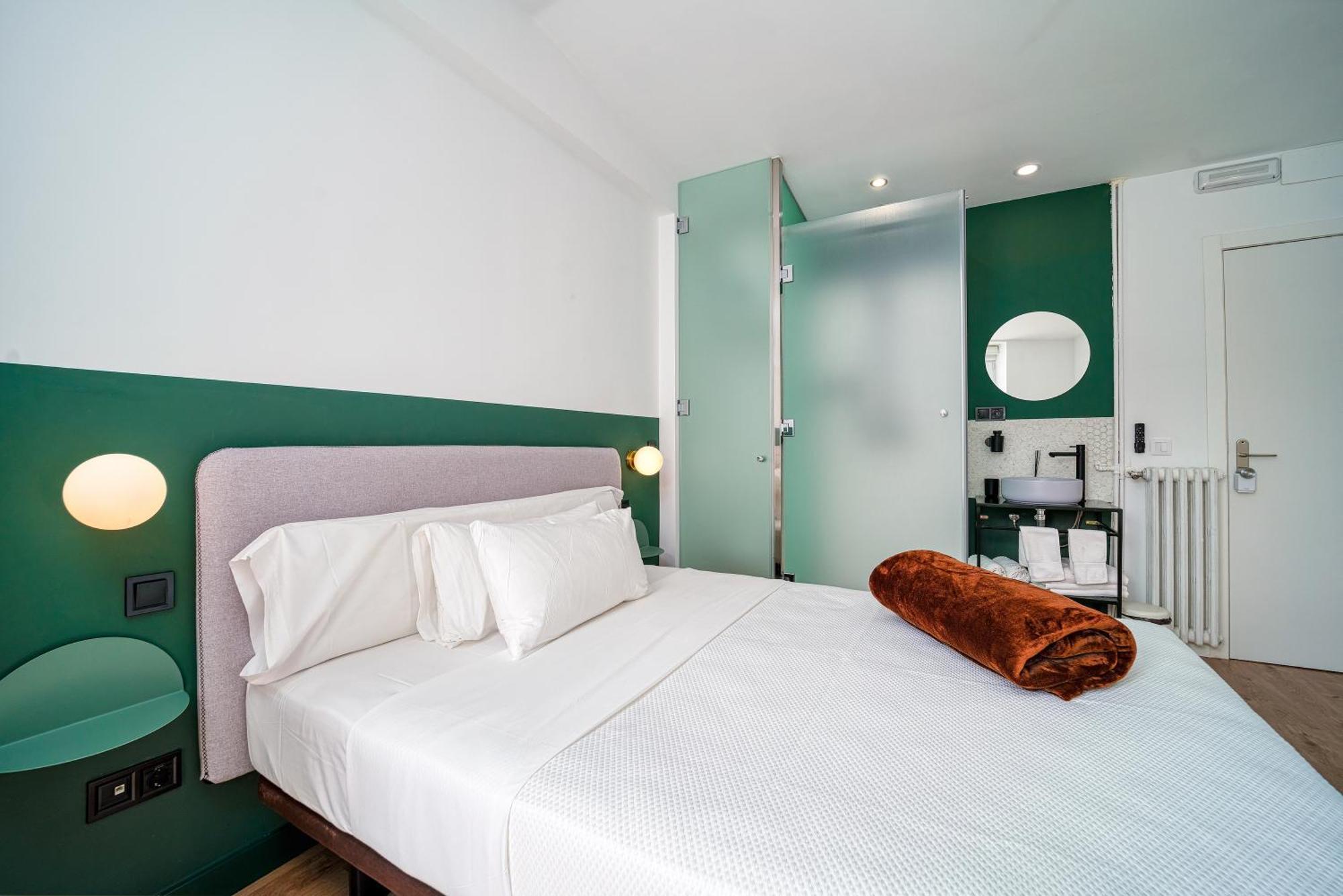 Angelitomad Hotel Madrid Exterior photo